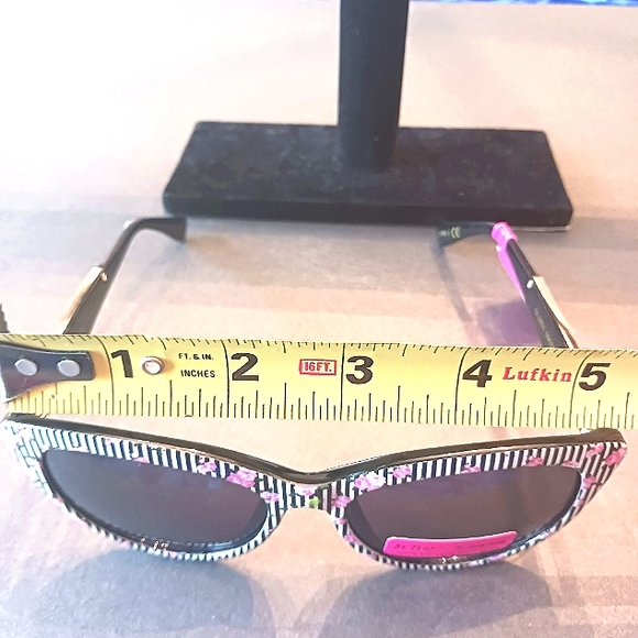 NWT Betsey Johnson Cat Eye Unique Pink Floral/Black Striped Sunglasses - Picture 11 of 13